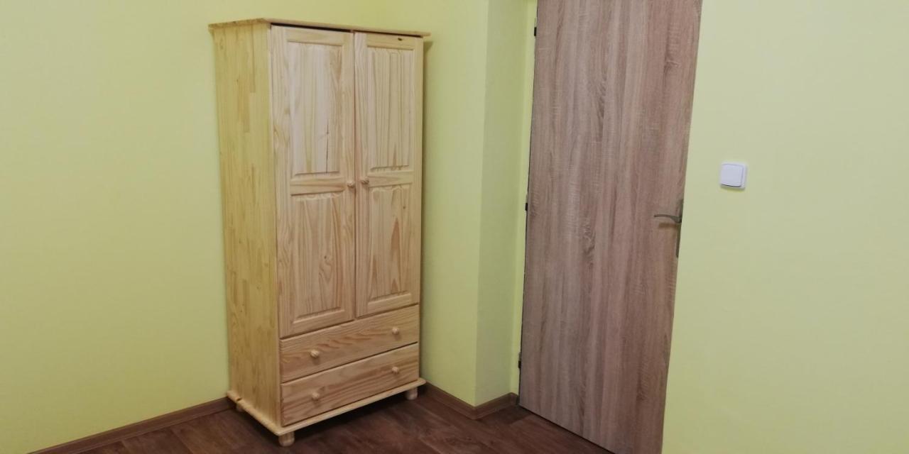 Booking Trzni Decin Exterior foto