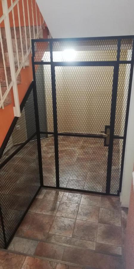 Booking Trzni Decin Exterior foto